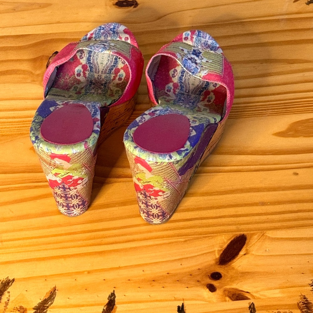 Save The Queen Multicolor Patchwork Wedges - image 4